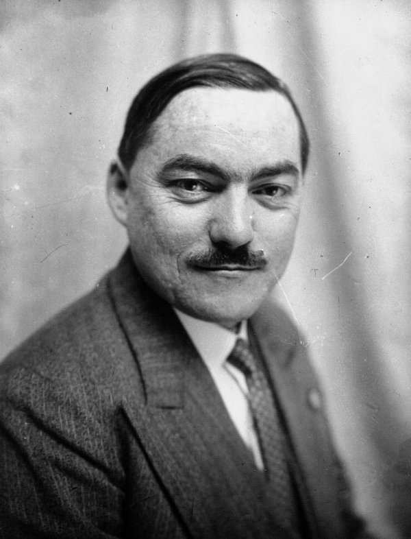 Marcel_DC3A9a01f-481ce.jpg